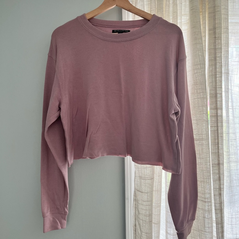 ♥️4/$30 Brandy Melville cropped shirt